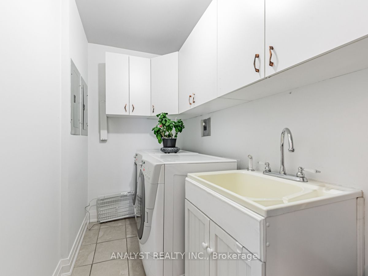 2737 Keele St N, unit 909 for sale - image #18