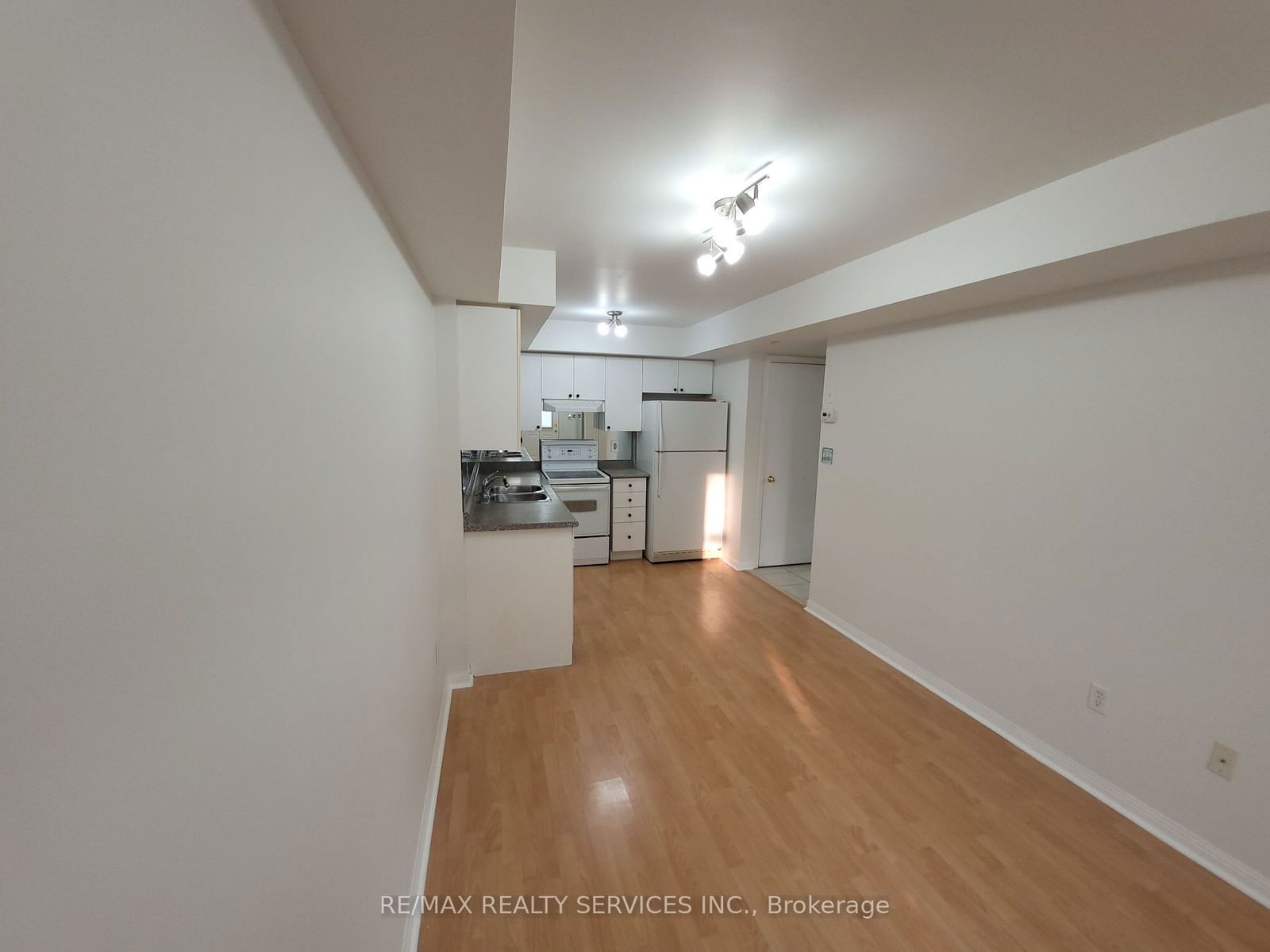 4620 Guildwood Way, unit 4 for rent