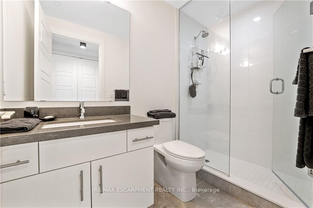 2025 Maria St, unit 807 for sale - image #22