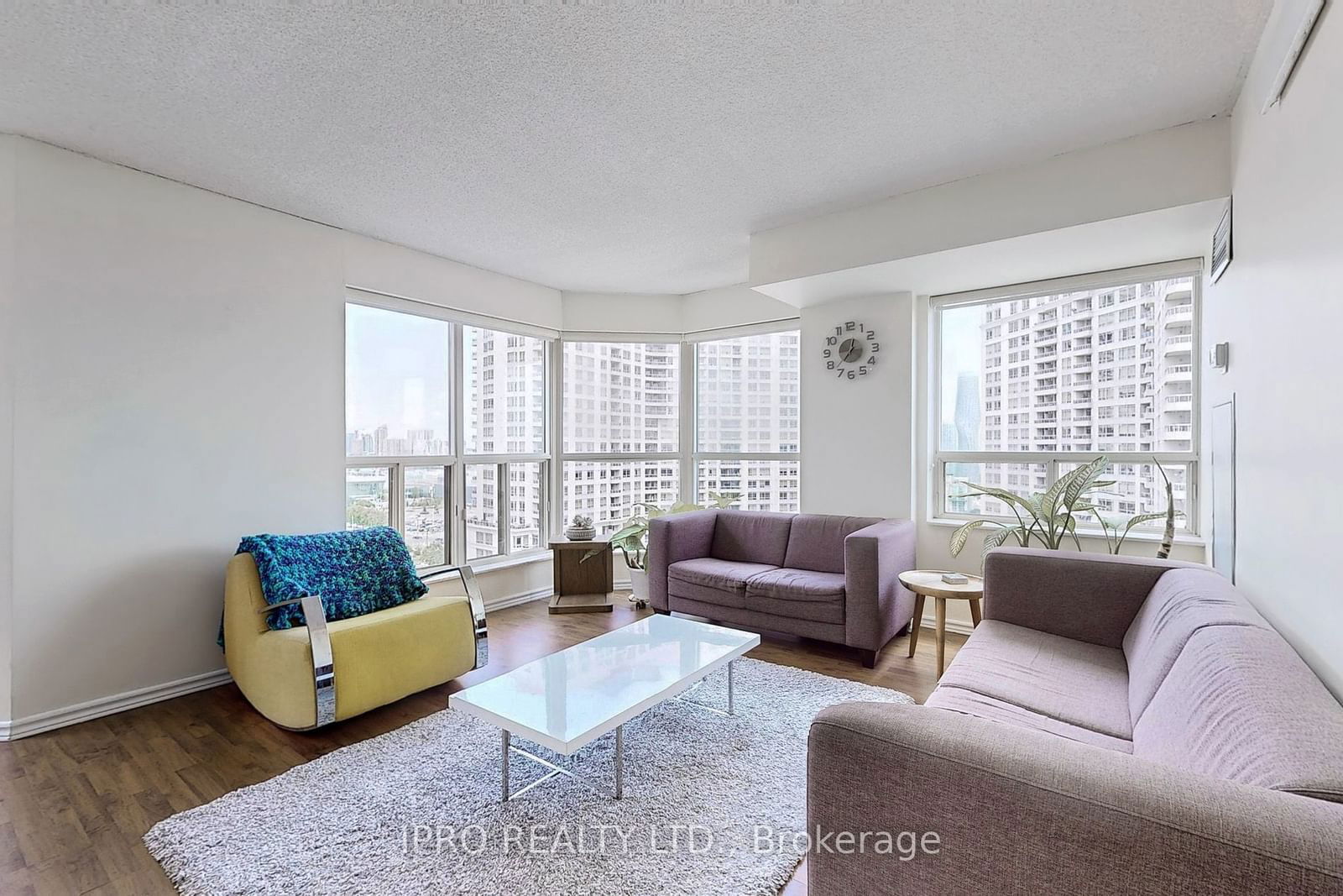 325 Webb Dr, unit 1909 for sale - image #8