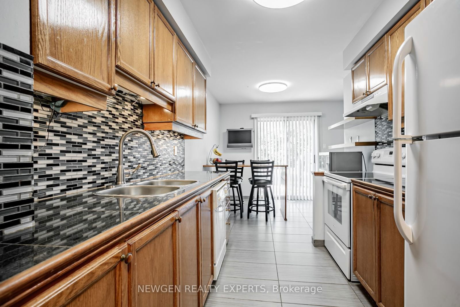 6050 Bidwell Tr, unit 66 for sale - image #12