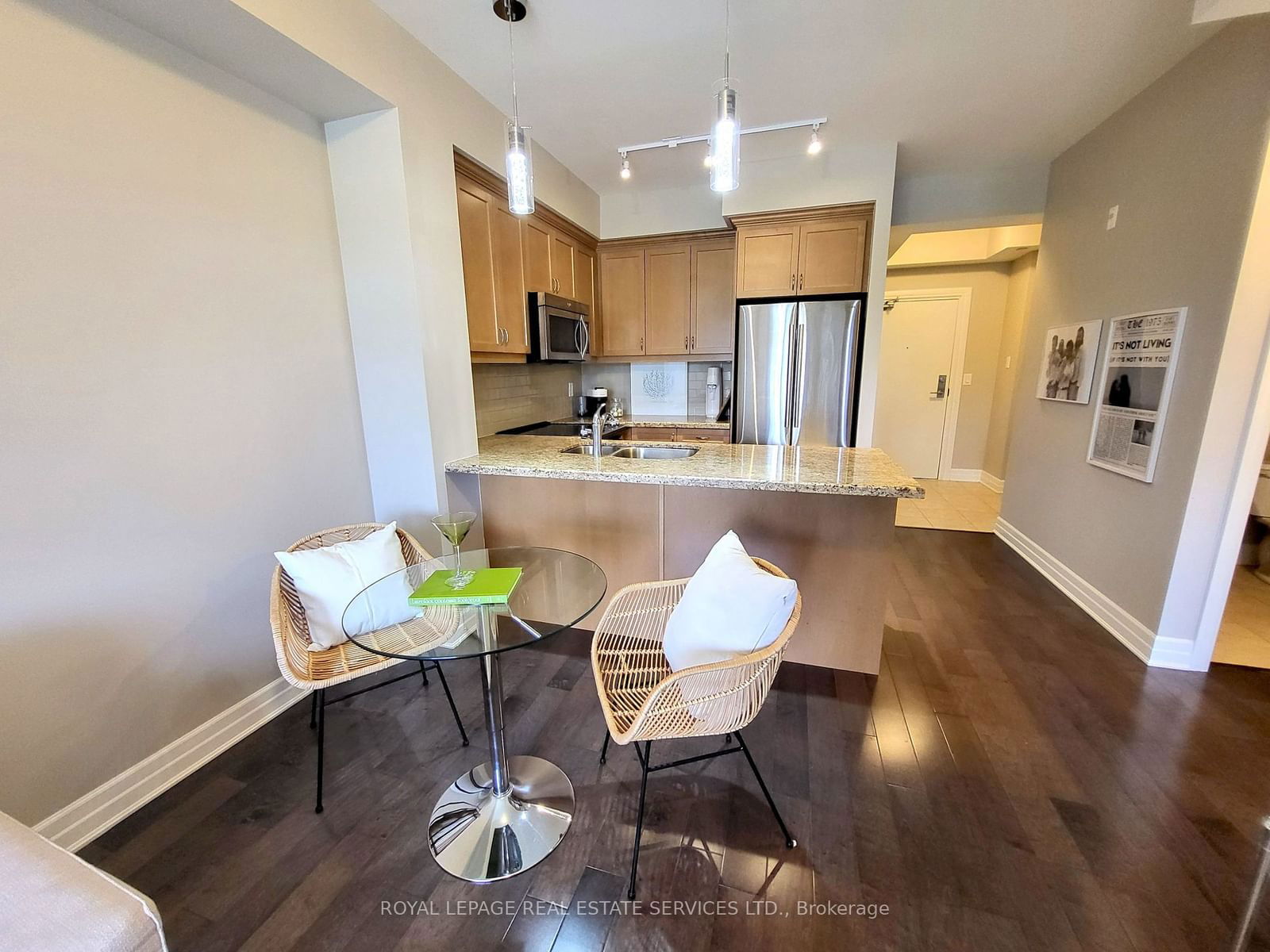 2300 Upper Middle Rd, unit 206 for sale - image #5