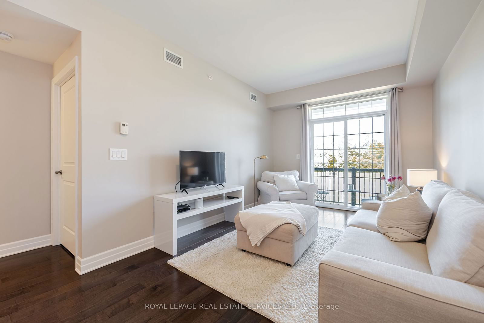 2300 Upper Middle Rd, unit 206 for sale - image #7