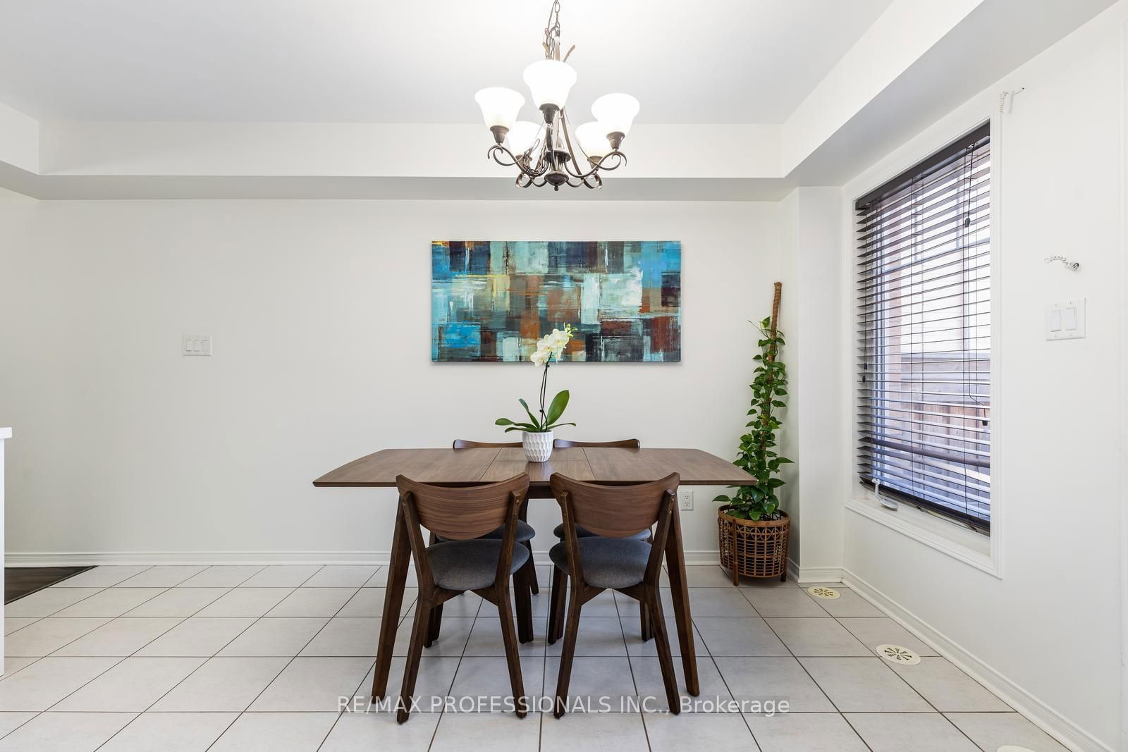 3070 Thomas St, unit 5 for sale