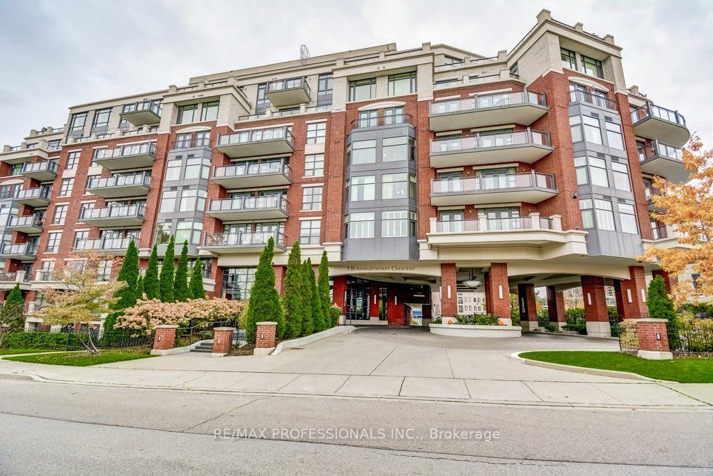 9 Burnhamthorpe Cres, unit 703 for rent - image #2