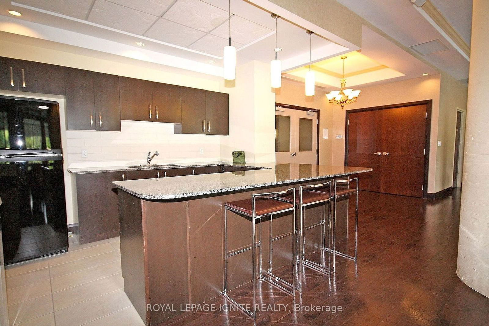 3504 Hurontario St, unit 1207 for sale - image #37