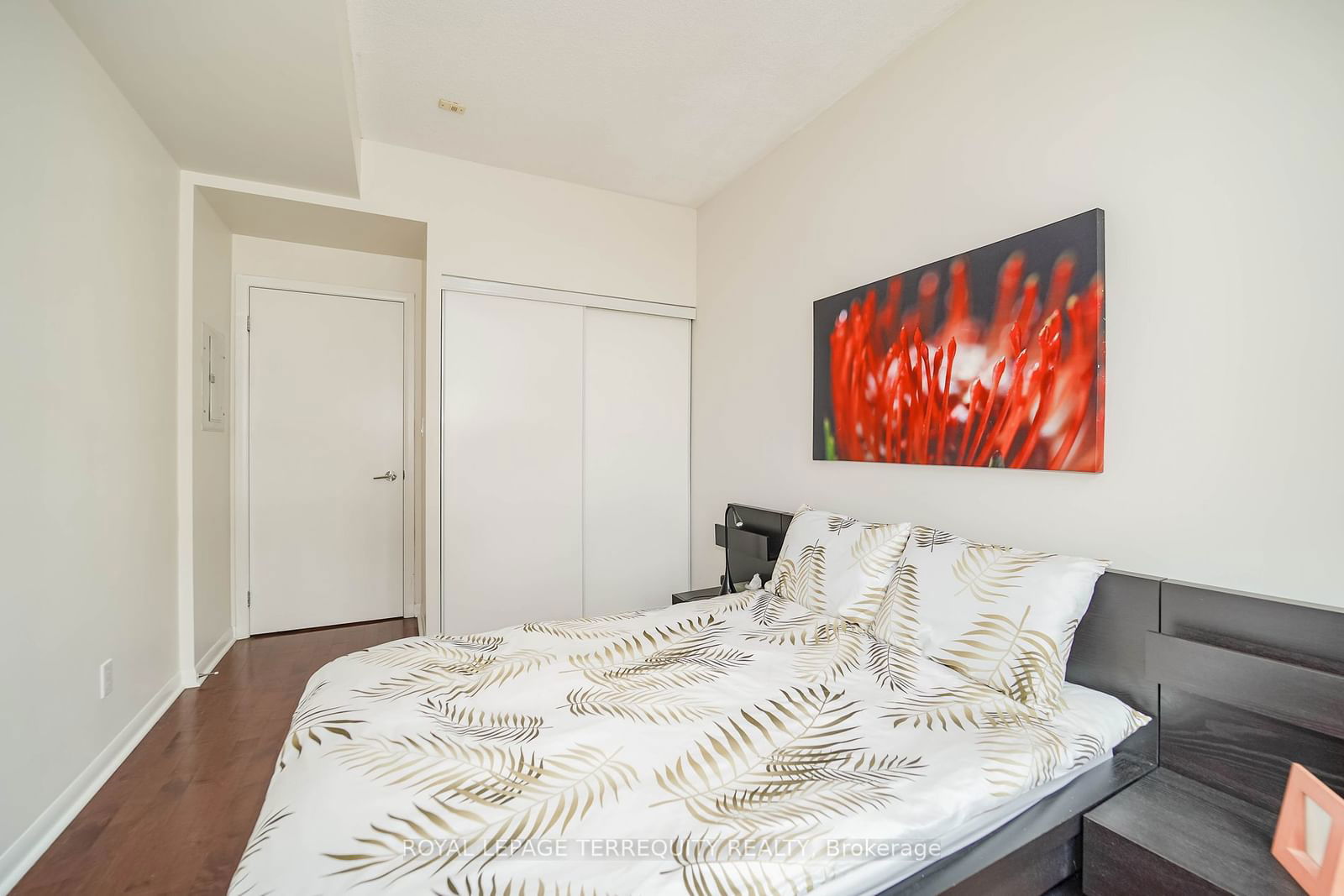 3391 Bloor St W, unit 312 for sale - image #15