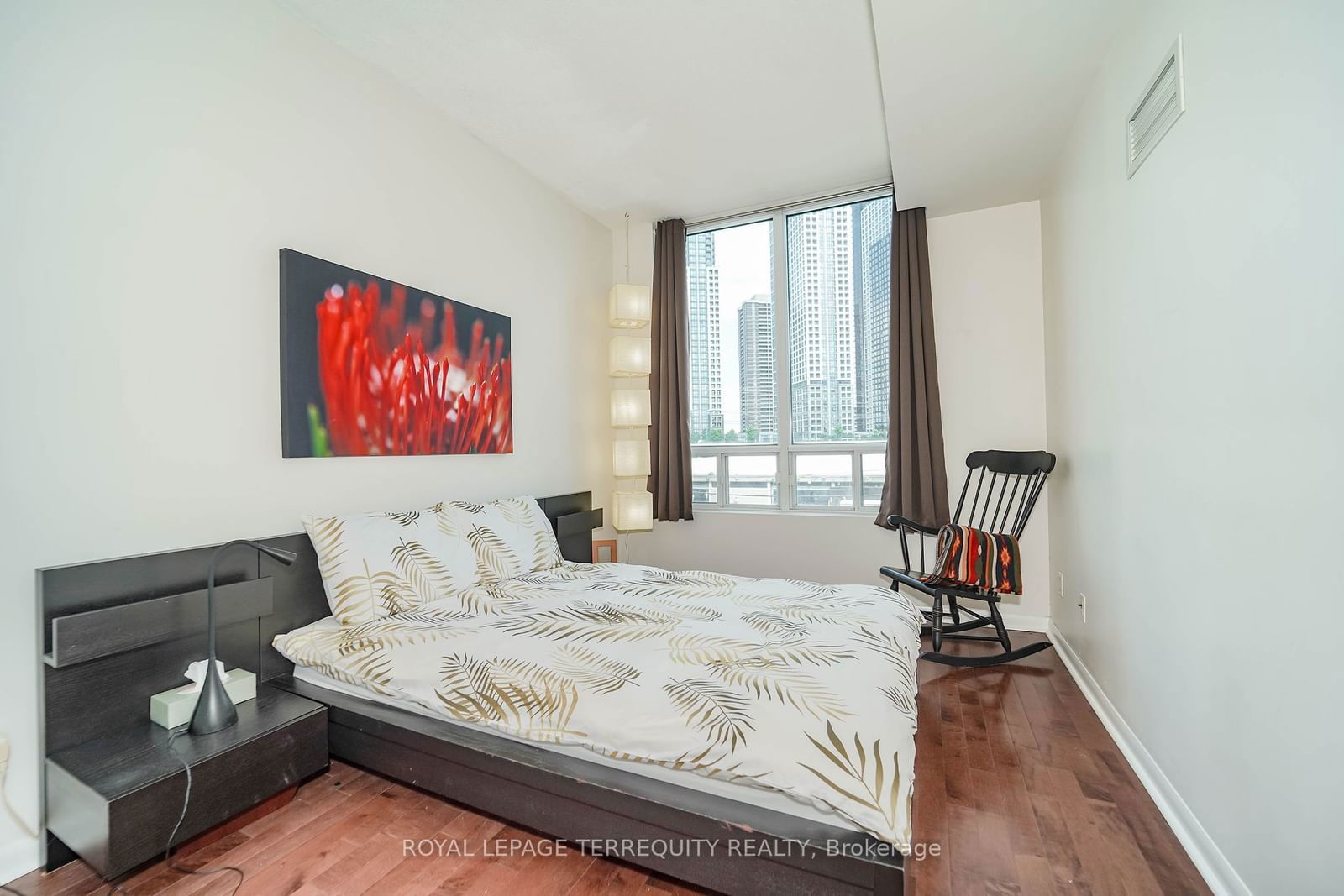 3391 Bloor St W, unit 312 for sale - image #16