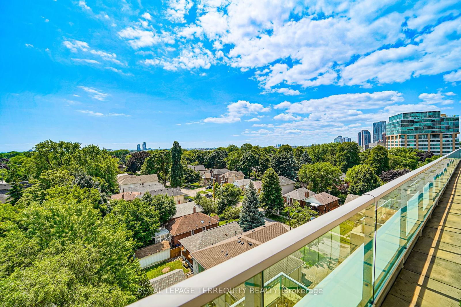 3391 Bloor St W, unit 312 for sale - image #26