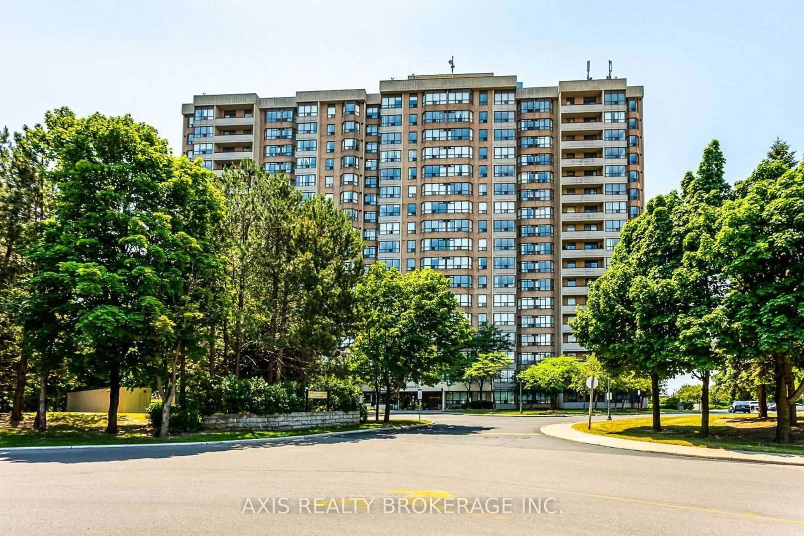 10 Malta Ave, unit 1602 for sale - image #2