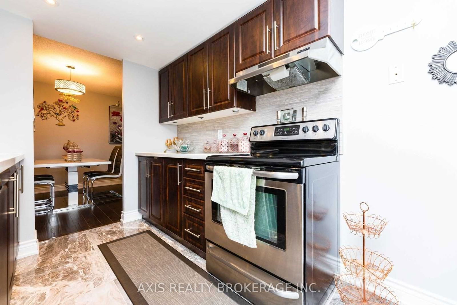 10 Malta Ave, unit 1602 for sale - image #23