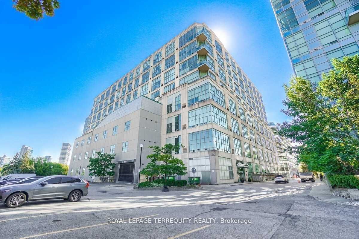 250 Manitoba St, unit Ph838 for sale