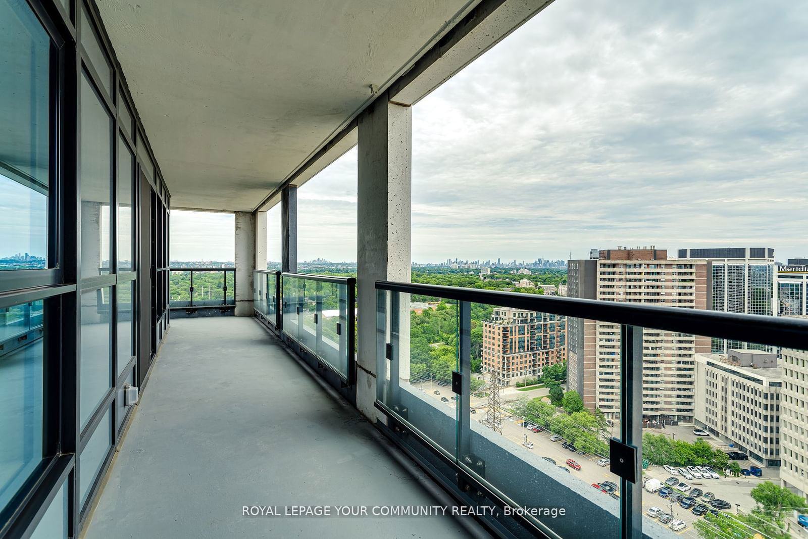 5 Mabelle Ave, unit 2128 for sale - image #15