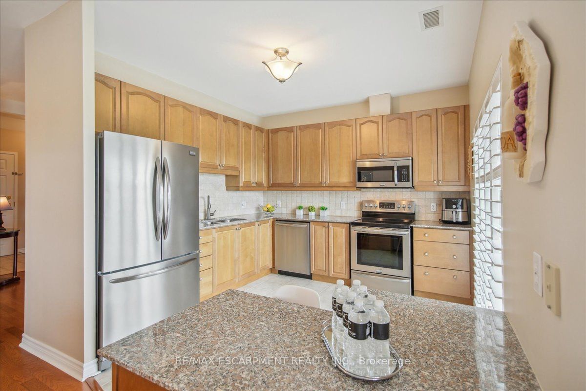 1499 Nottinghill Gate, unit 509 for sale - image #23