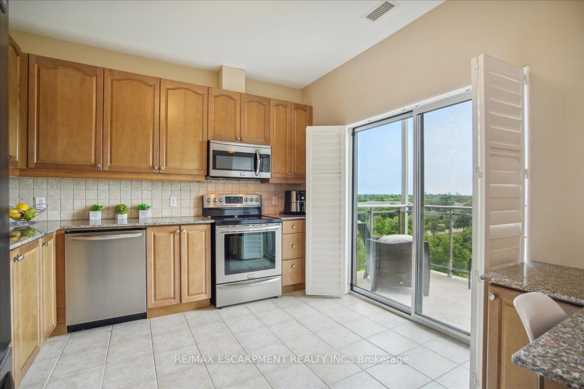 1499 Nottinghill Gate, unit 509 for sale - image #26