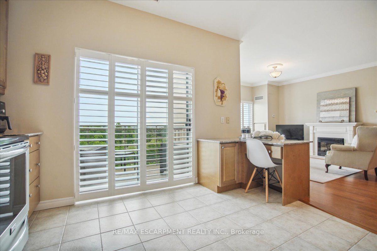 1499 Nottinghill Gate, unit 509 for sale - image #27