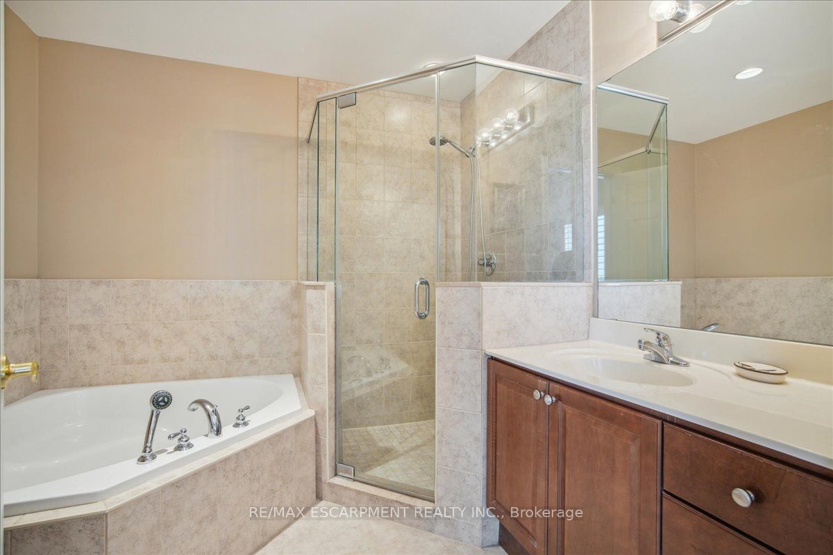 1499 Nottinghill Gate, unit 509 for sale - image #34