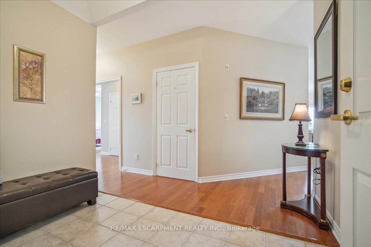 1499 Nottinghill Gate, unit 509 for sale - image #7