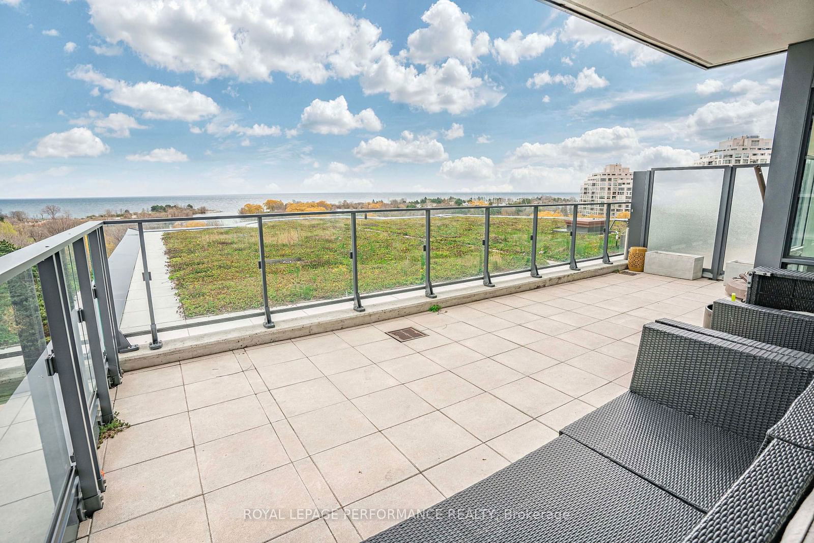 2212 Lake Shore Blvd W, unit 901 for sale - image #15