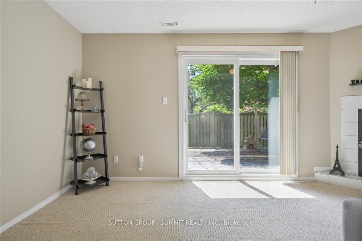 1540 Reeves Gate, unit 16 for sale - image #33