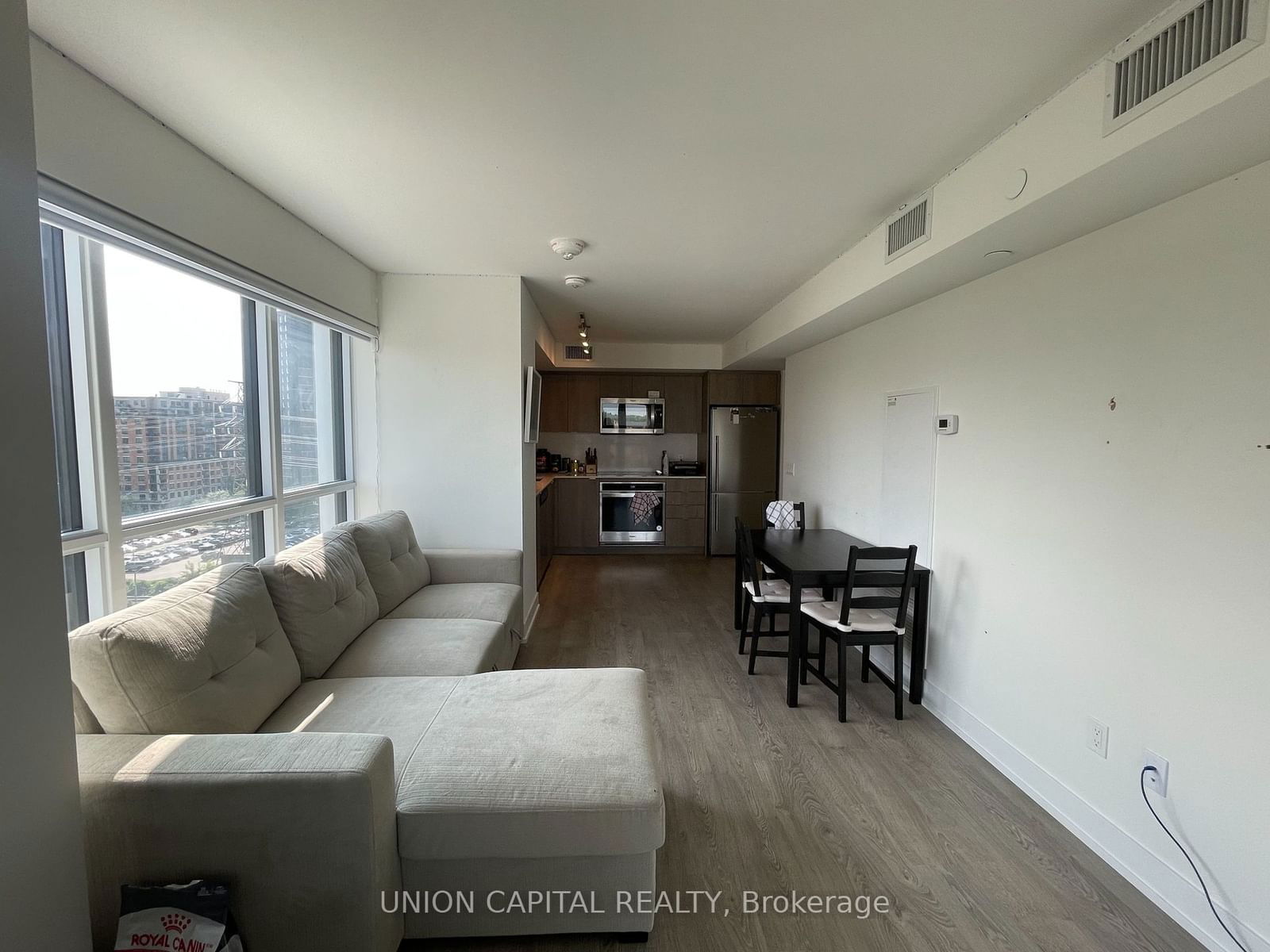 5 Mabelle Ave, unit 835 for rent - image #6