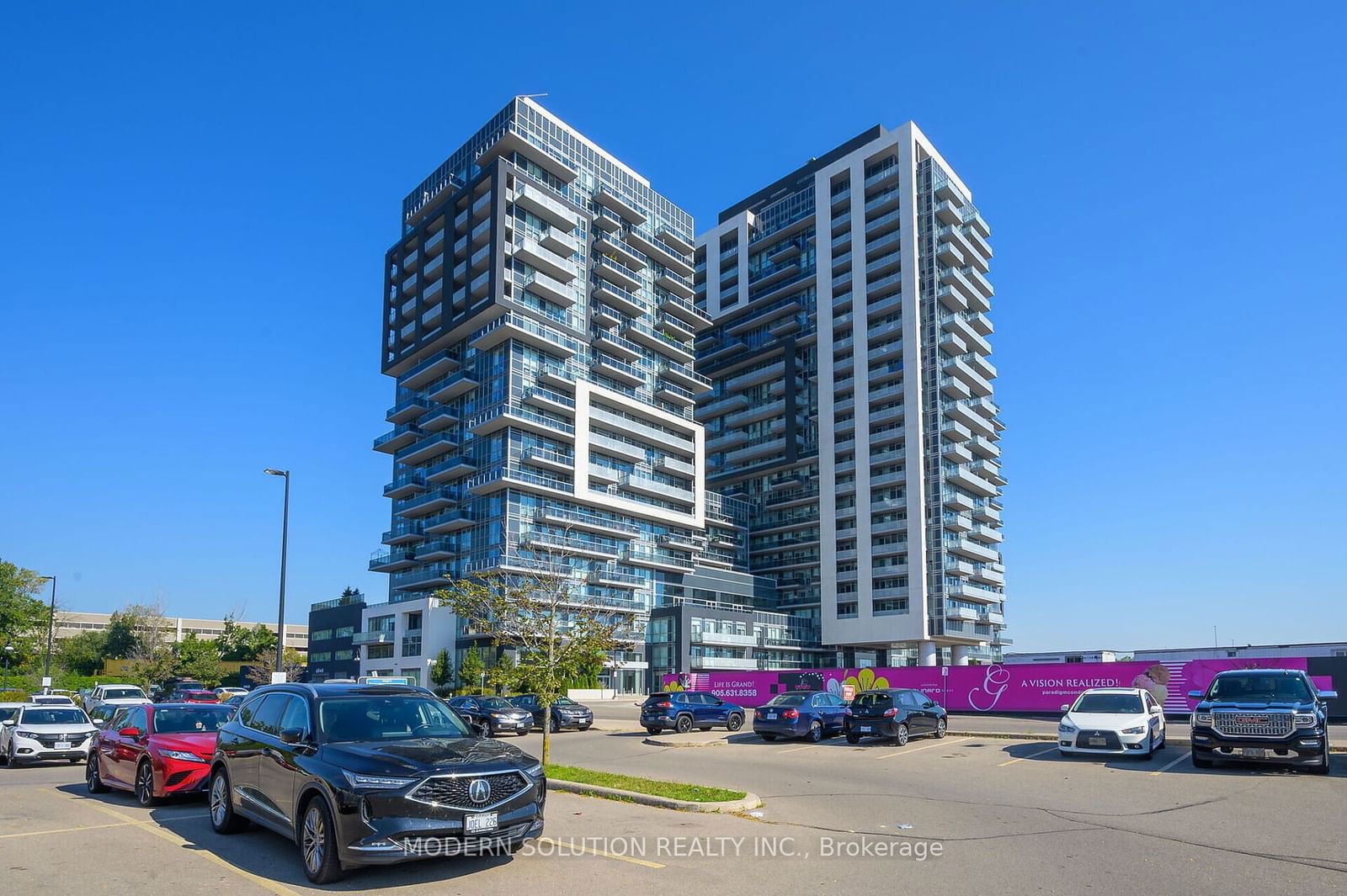 2093 Fairview St N, unit 2001 for sale - image #1