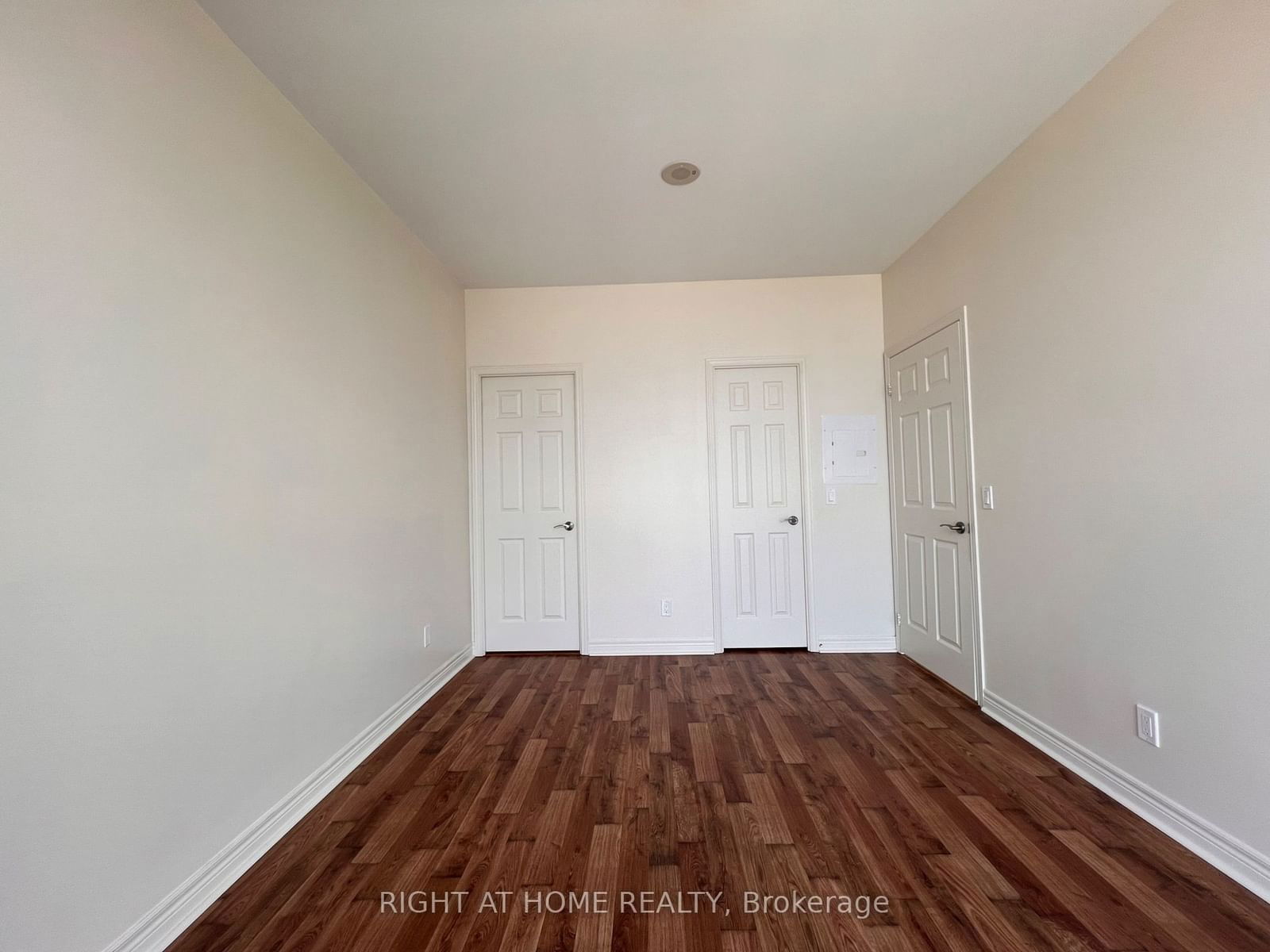 339 RATHBURN Rd, unit PH 16 for rent - image #18