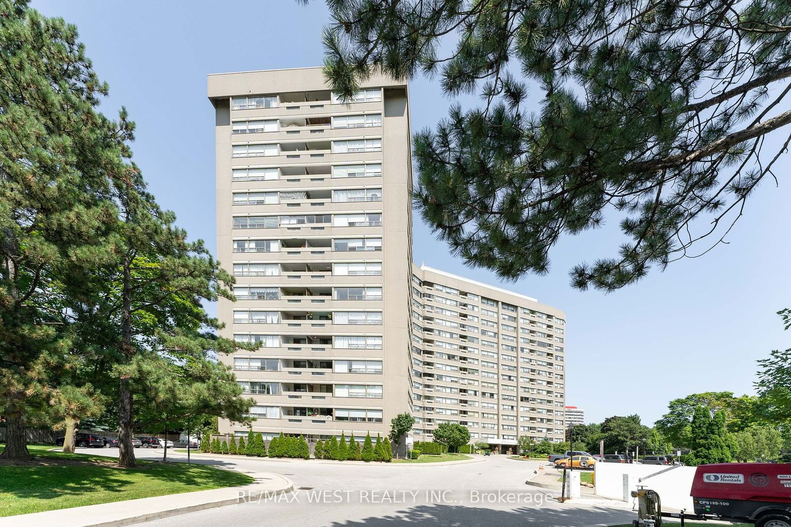 475 The West Mall, unit 1404 for sale