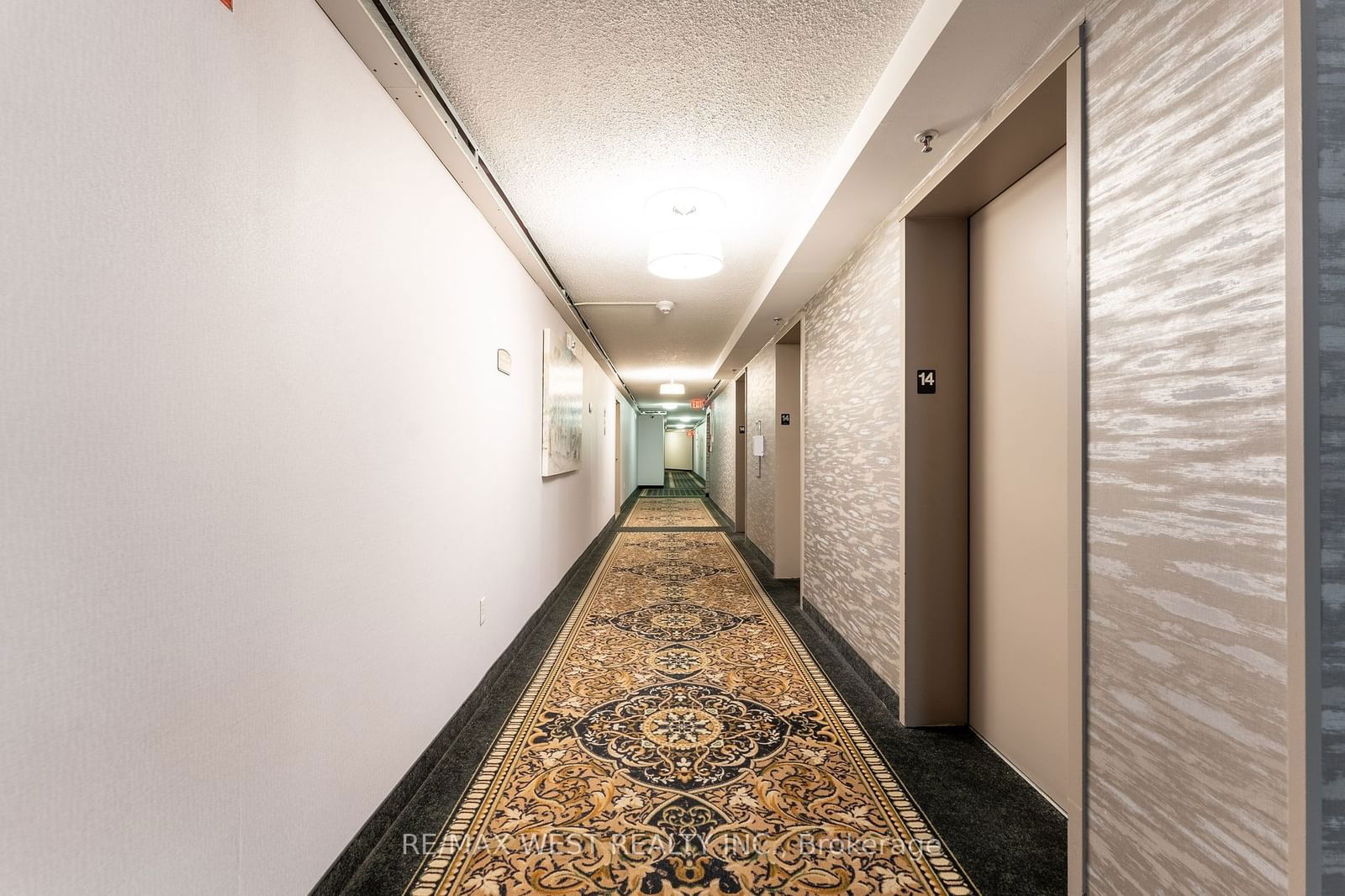 475 The West Mall, unit 1404 for sale - image #9