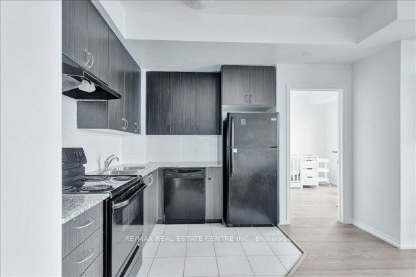 50 Sky Harbour Dr, unit 418 for sale - image #5