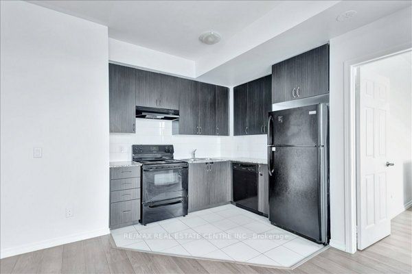 50 Sky Harbour Dr, unit 418 for sale - image #6