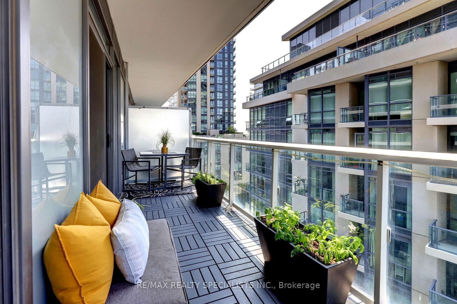 56 Annie Craig Dr, unit 706 for sale - image #18