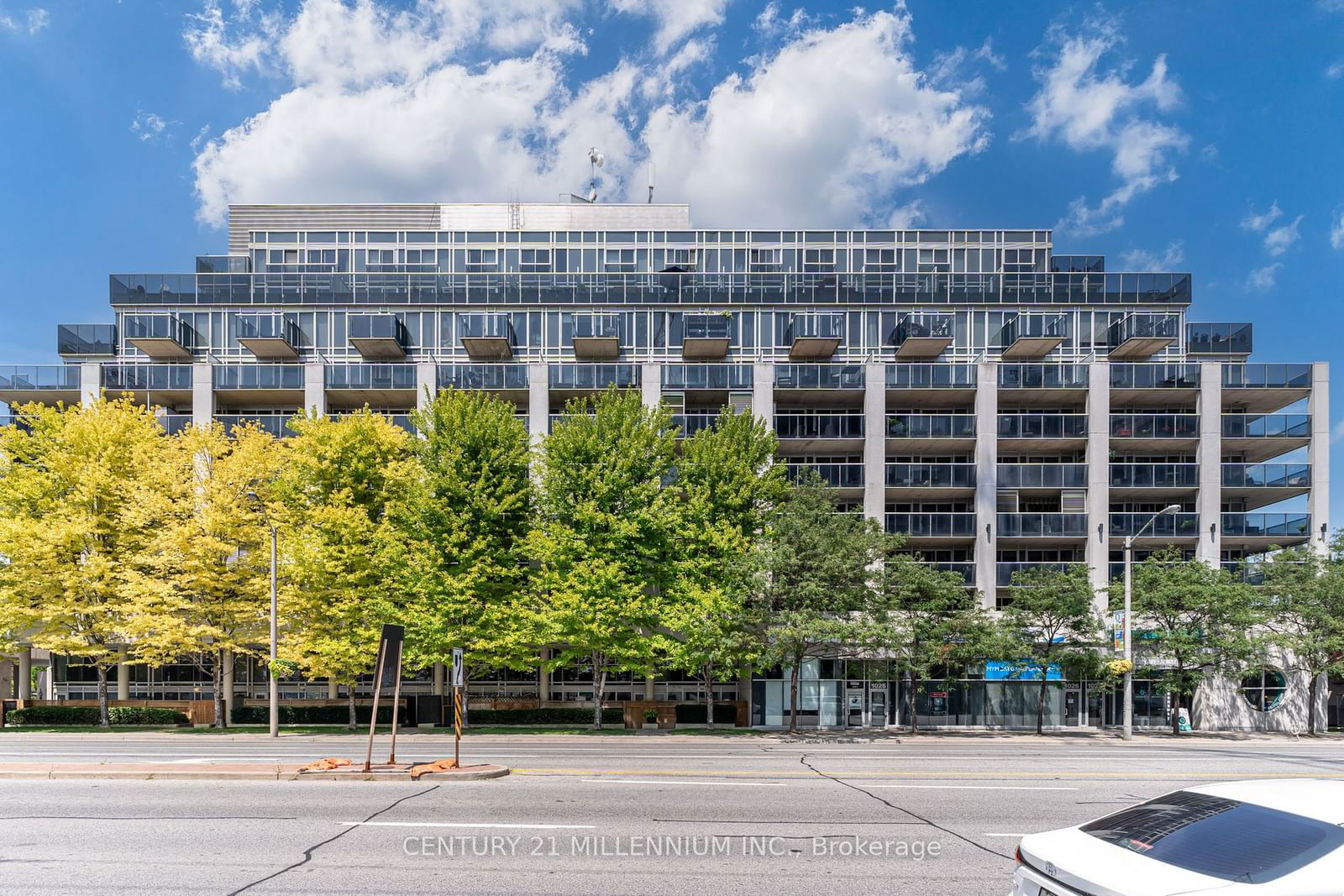 1040 The Queensway, unit 111 for sale - image #1