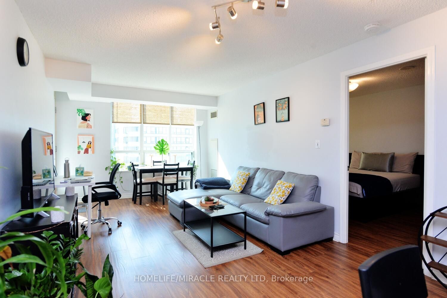 335 Rathburn Rd W, unit 1908 for sale - image #8