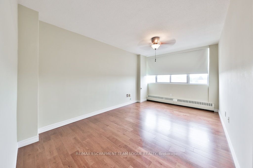 2263 Marine Dr, unit 501 for sale - image #16