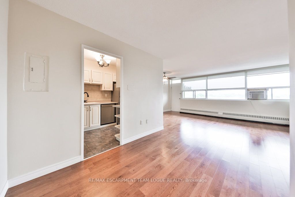 2263 Marine Dr, unit 501 for sale - image #7