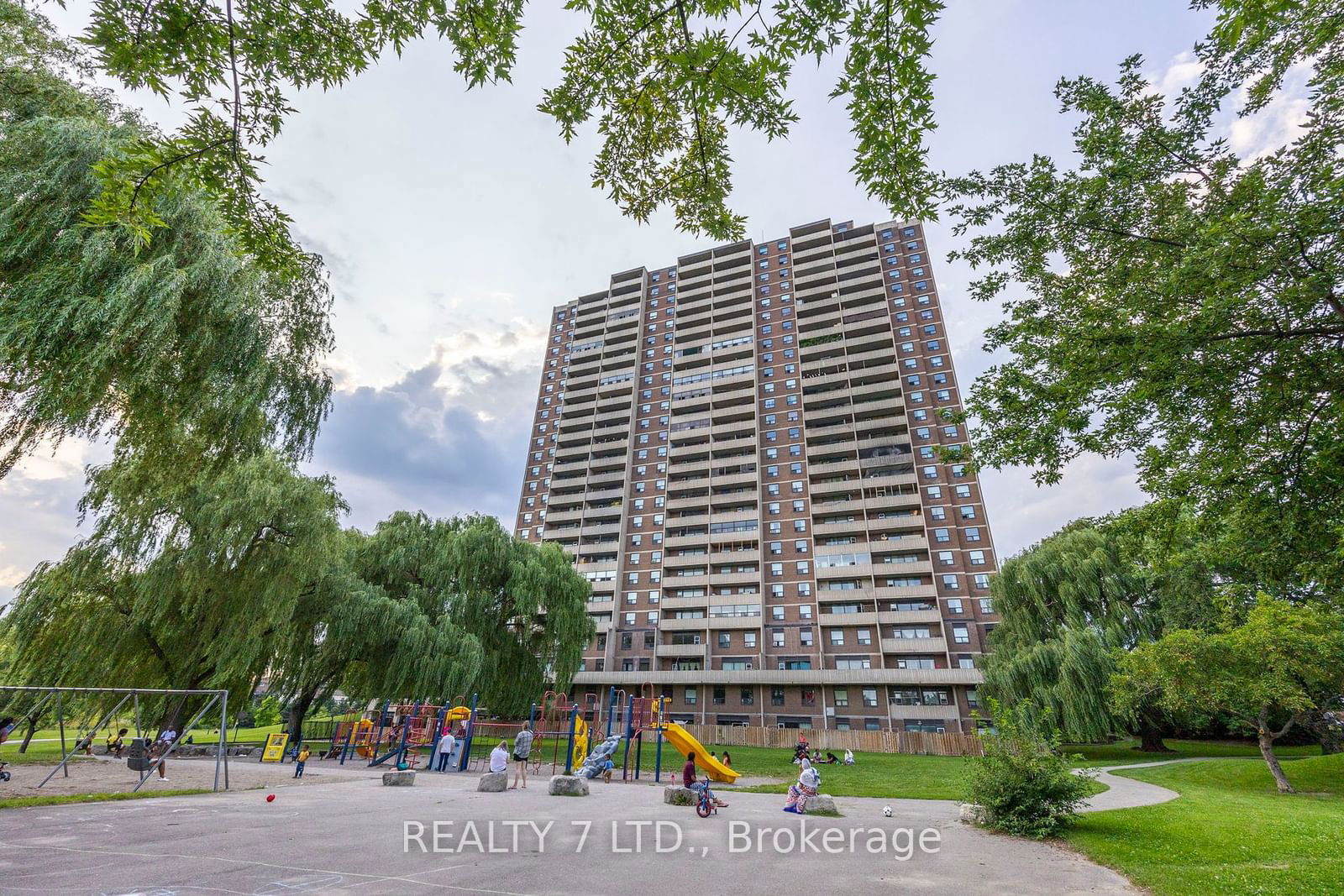 3390 Weston Rd, unit 1208 for sale