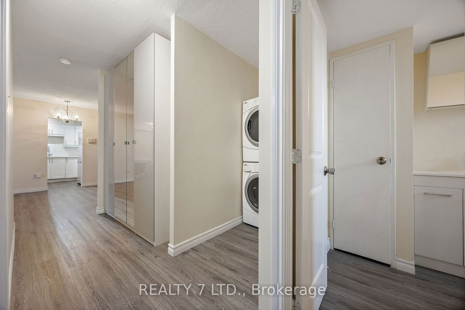 3390 Weston Rd, unit 1208 for sale - image #18