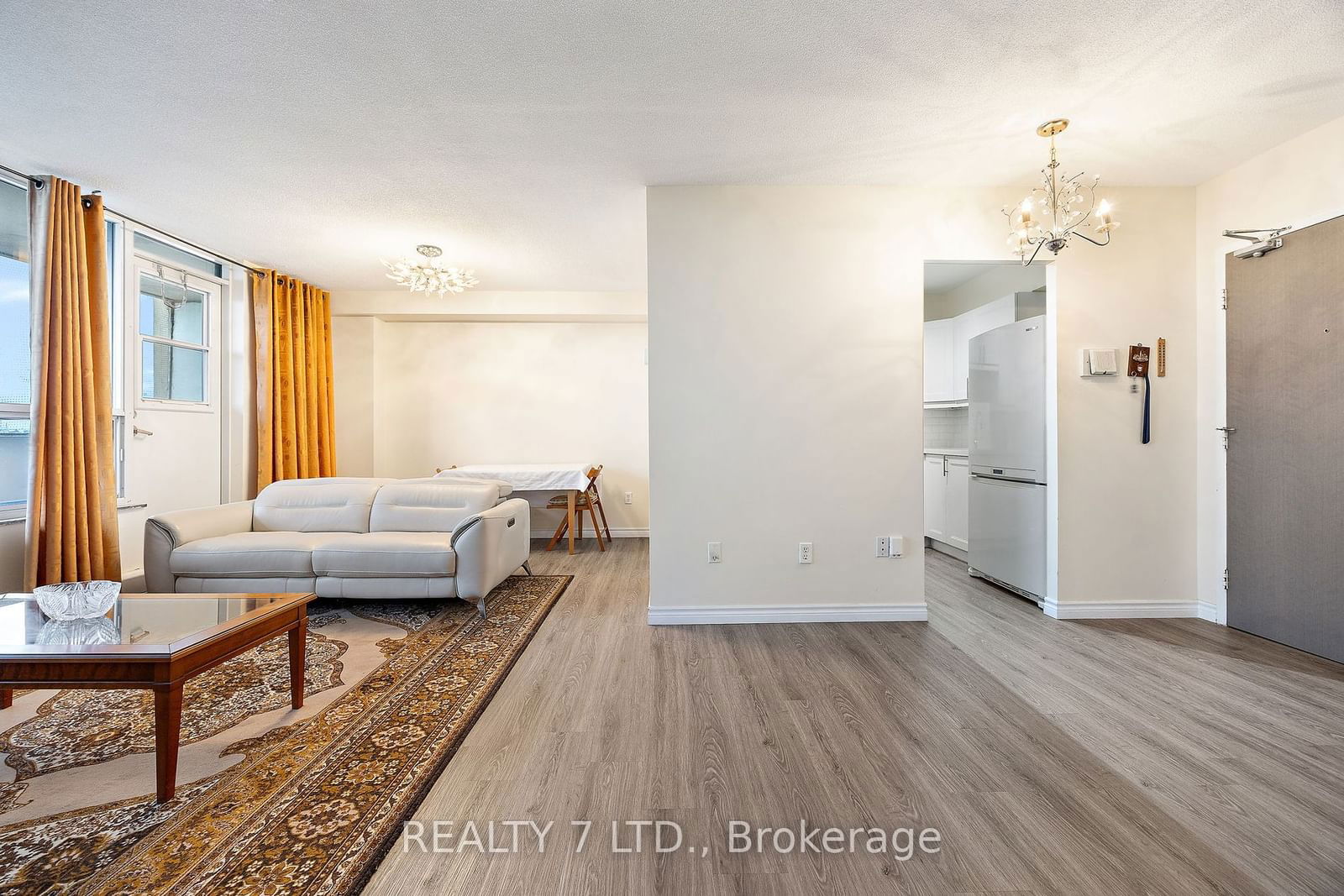 3390 Weston Rd, unit 1208 for sale - image #6