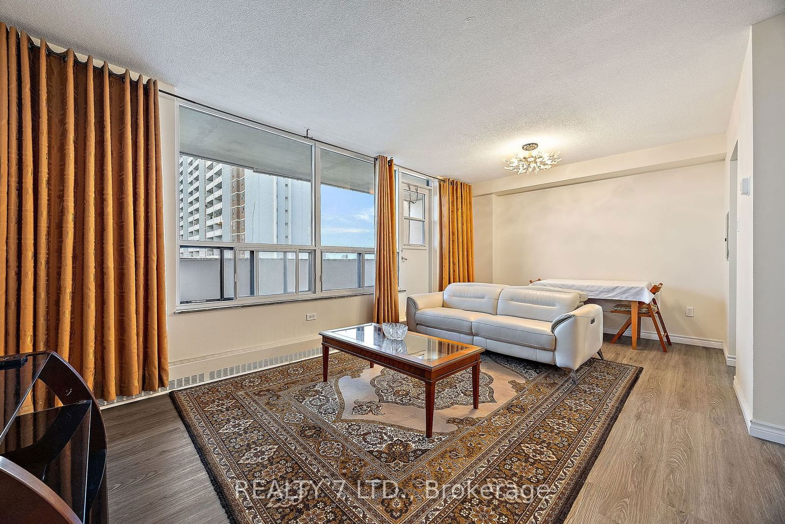 3390 Weston Rd, unit 1208 for sale - image #7