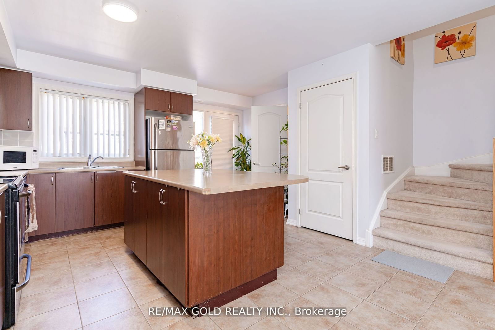 3185 Boxford Cres, unit 7 for sale - image #8