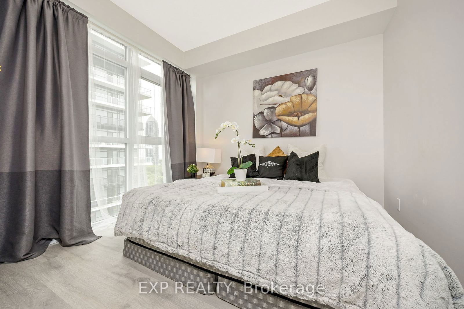 251 Manitoba St, unit 1013 for sale - image #14