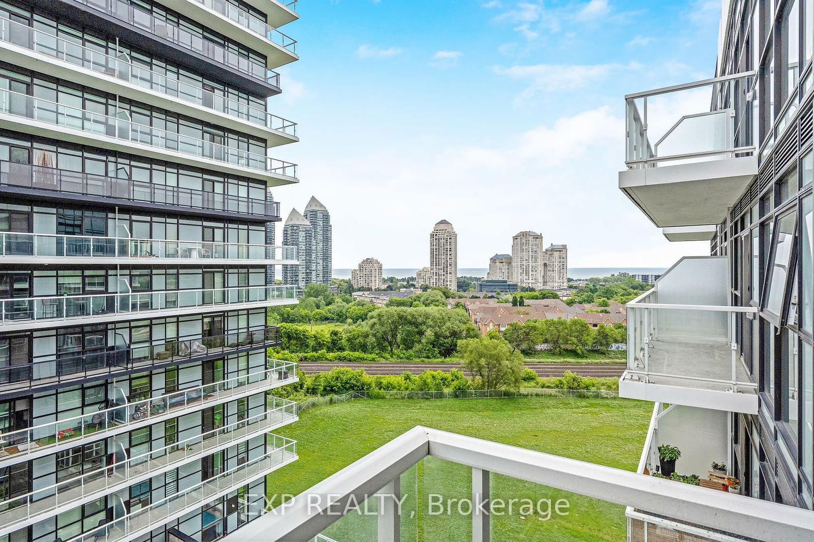 251 Manitoba St, unit 1013 for sale - image #18