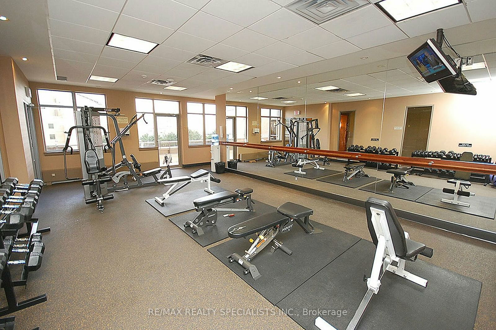 4090 Living Arts Dr, unit 414 for rent - image #35