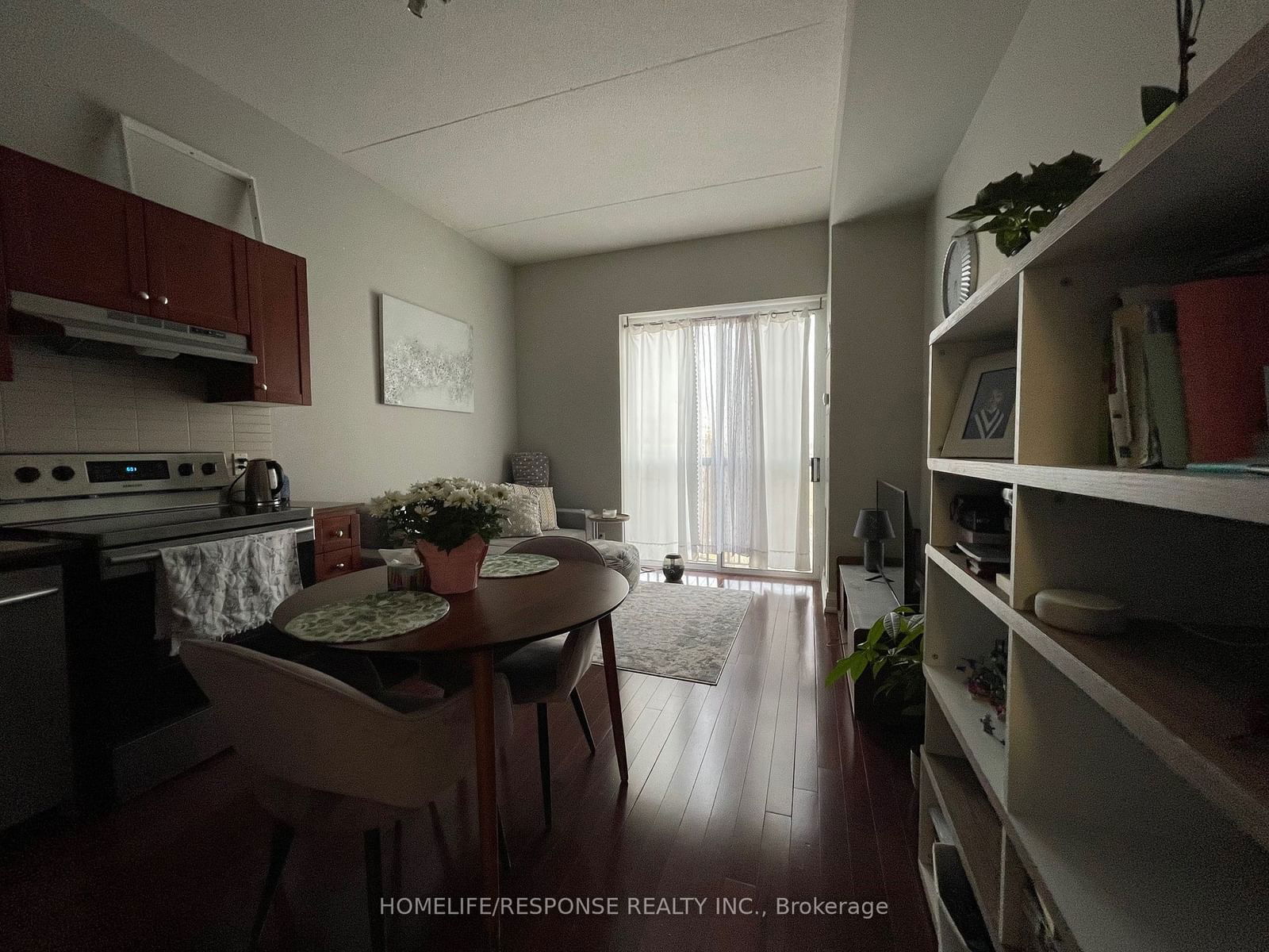 2737 KEELE St, unit 212 for rent - image #6