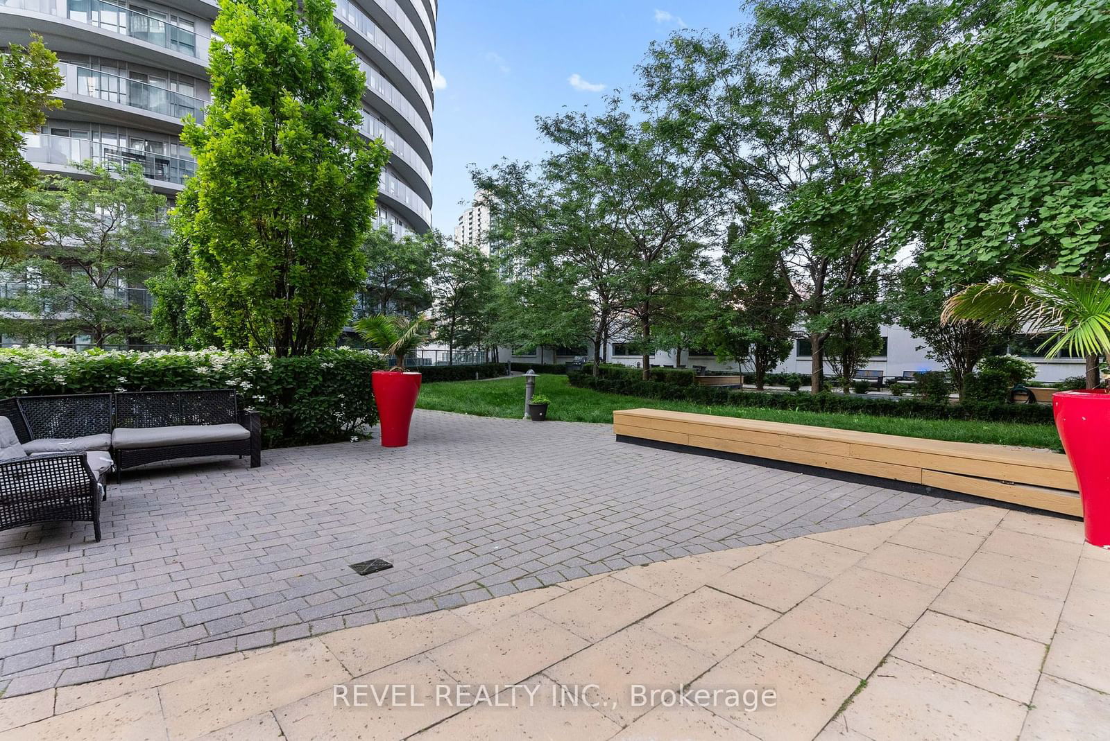 50 Absolute Ave, unit PH3 for sale - image #30