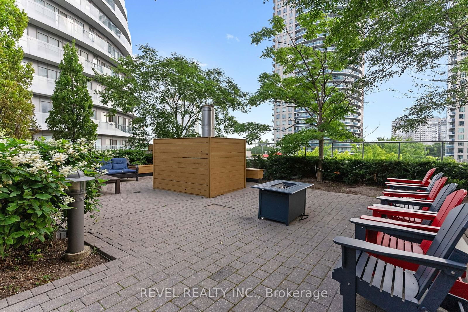 50 Absolute Ave, unit PH3 for sale - image #31