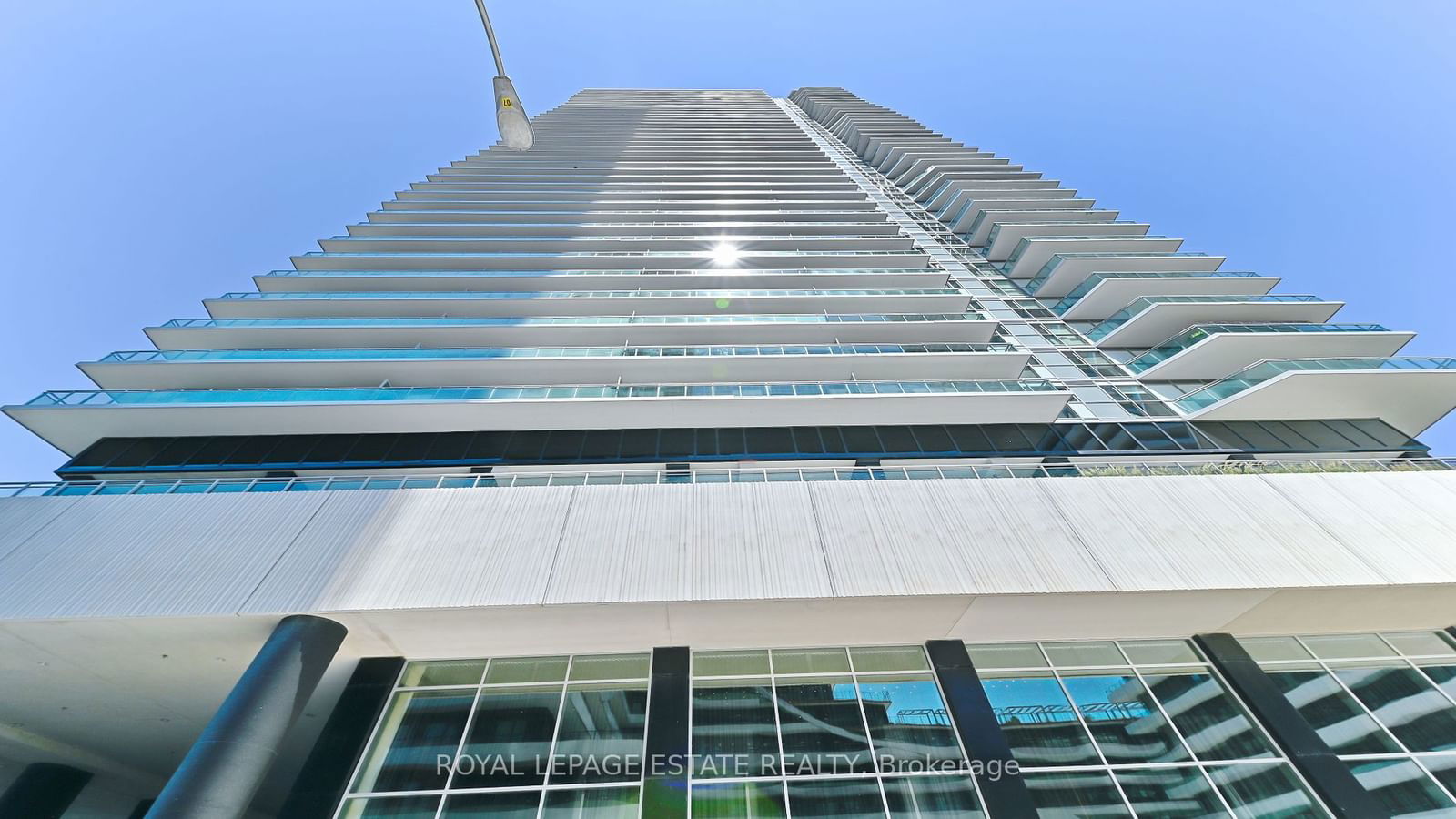 33 Shore Breeze Dr, unit 2901 for rent - image #2