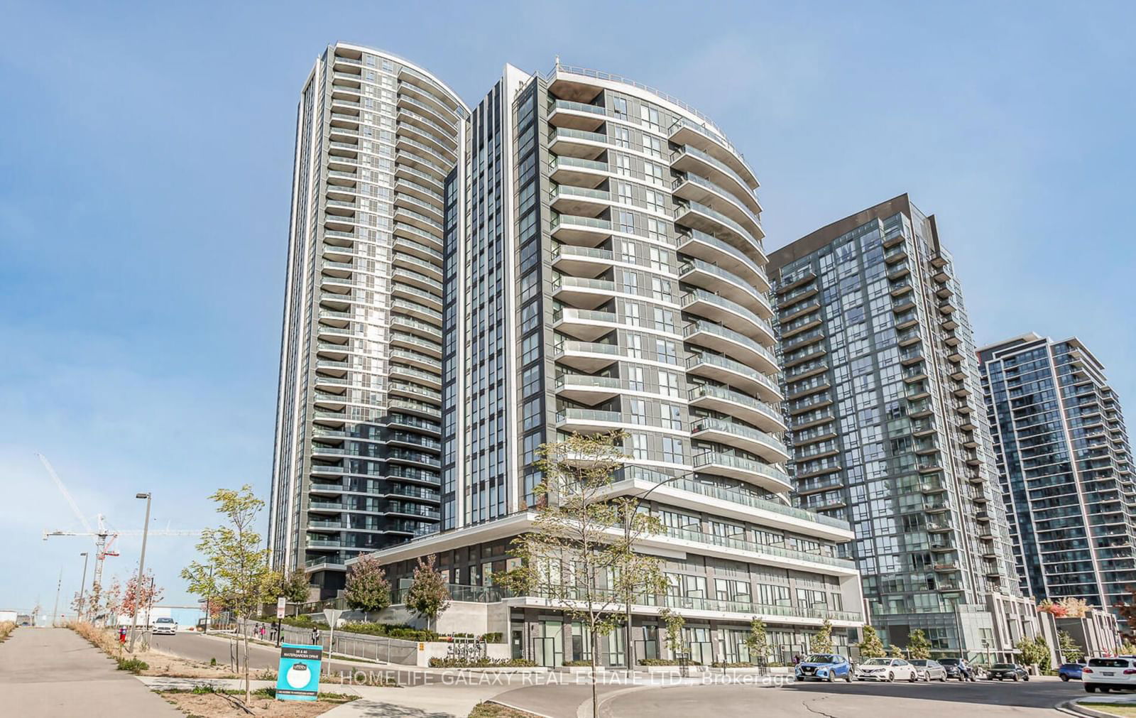 35 Watergarden Dr, unit 1213 for sale - image #1