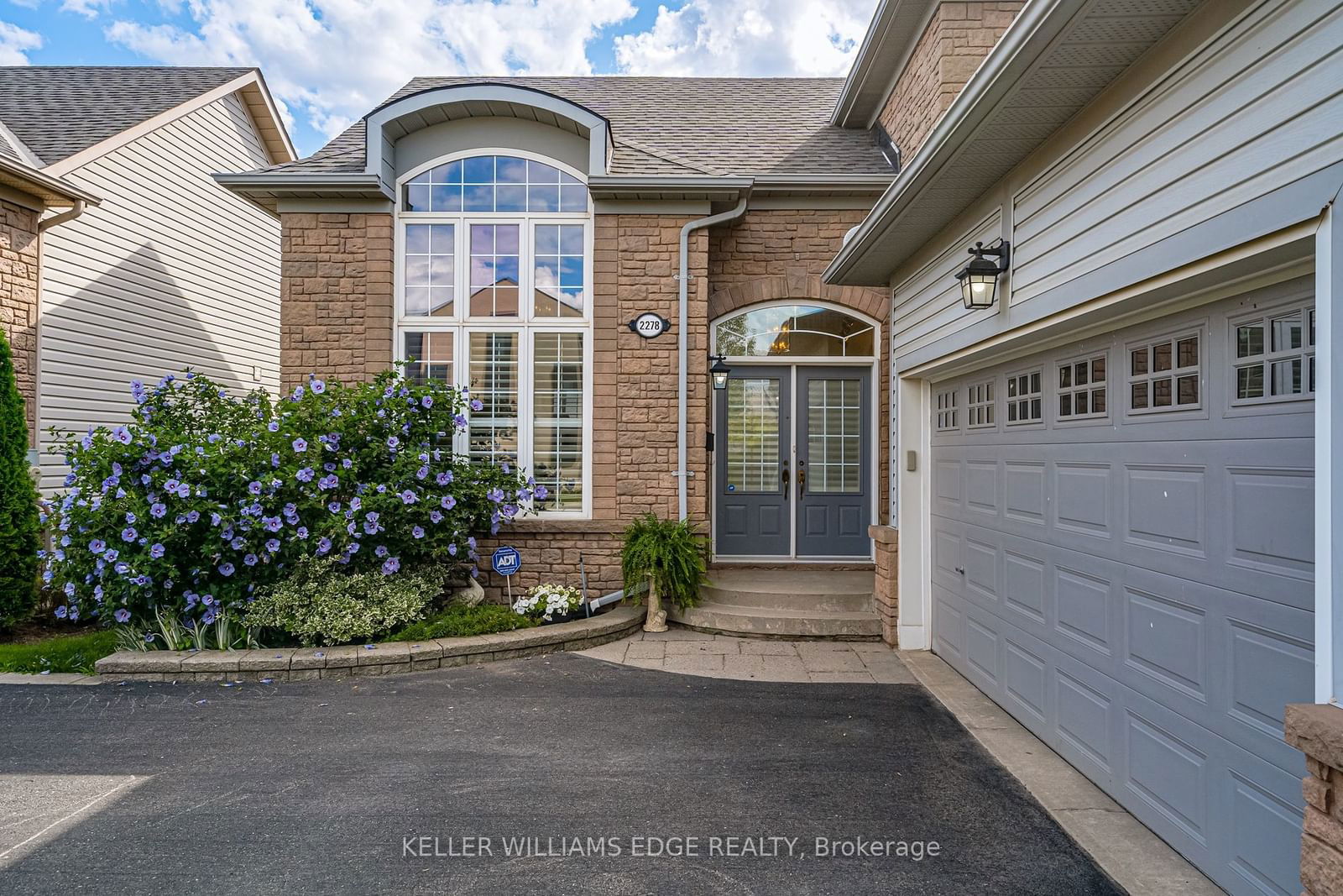 2278 Turnberry Rd, unit 13 for sale - image #3